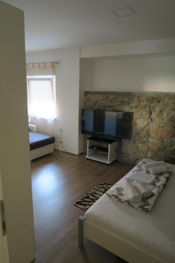 Holiday Home Ljubicic Baska  Exterior photo